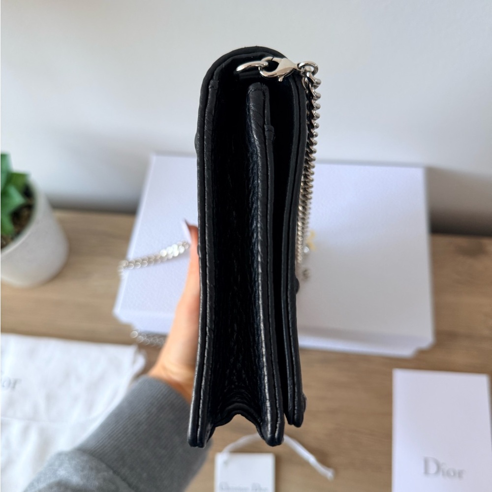 Christian Dior Diora Chain Pouch Calfskin - Picture 7 of 10